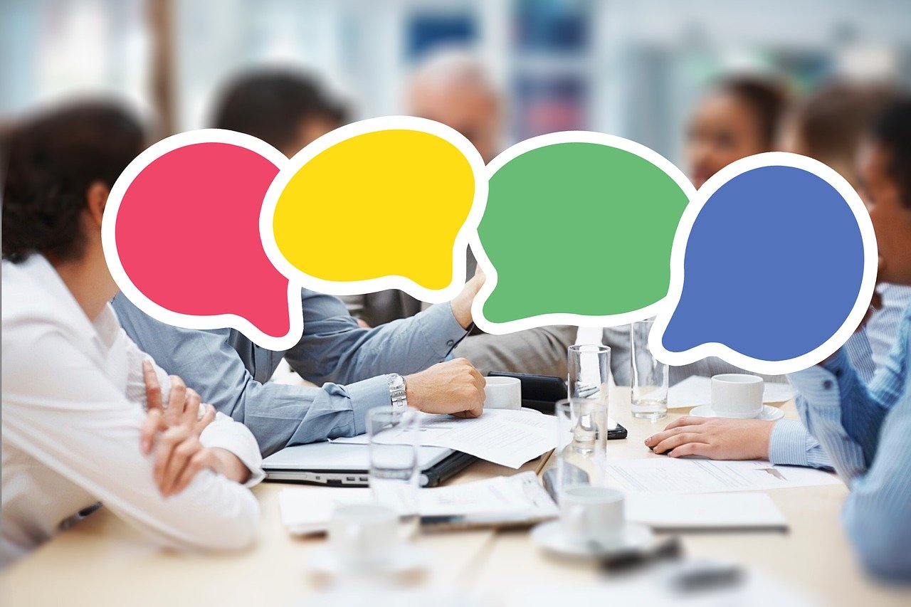 feedback, report back, business people-8076672.jpg